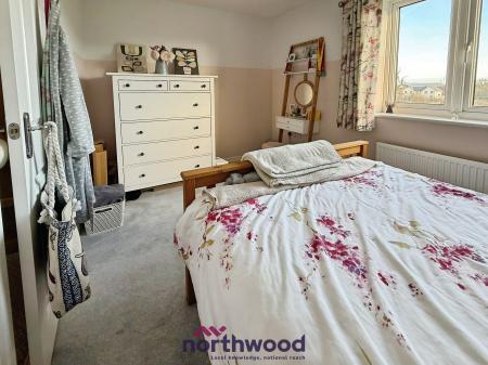 2 bedroom Terraced House to let in Morgan Sweet, Cranbrook, EX5