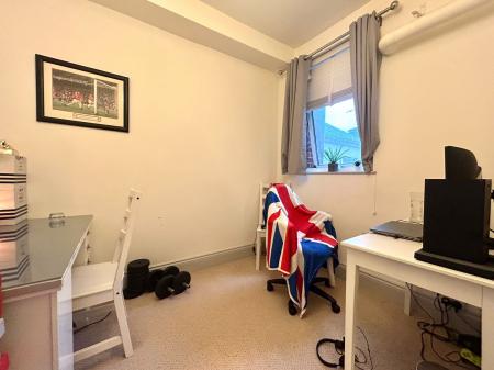 1 bedroom Maisonette to let in Bonhay Road, St Davids, Exeter, EX4