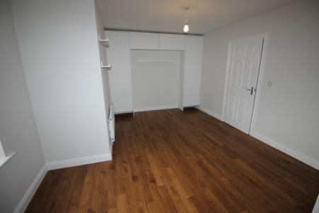 4 bedroom Semi-detached house to let in Meadow Lane, Cranbrook, EX5