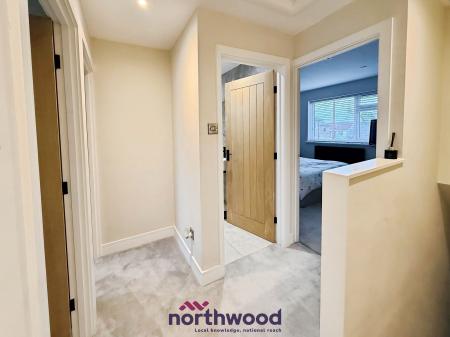 3 bedroom Terraced House for sale in Redhills Close, Exeter, EX4