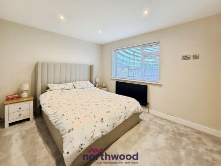 3 bedroom Terraced House for sale in Redhills Close, Exeter, EX4