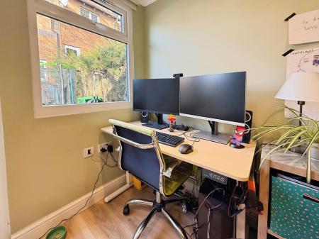 2 bedroom Terraced House for sale in Farm Hill, Exwick, Exeter, EX4