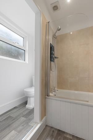 2 bedroom Terraced House to let in Roberts Road, Exeter, EX2