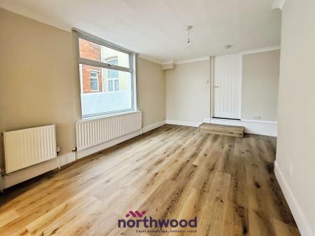 2 bedroom Flat for sale in Higher Polsham Road, Paignton, TQ3