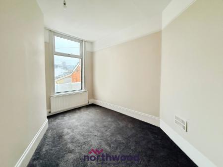 2 bedroom Flat for sale in Higher Polsham Road, Paignton, TQ3
