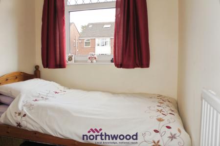 3 bedroom Semi-detached house to let in Warwick Road, Heavitree, Exeter, EX1
