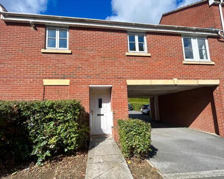 2 bedroom Coach House to let in Kinnerton Way, Exwick, Exeter, EX4