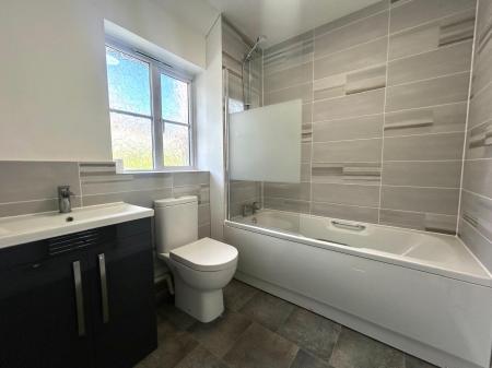 2 bedroom Coach House to let in Kinnerton Way, Exwick, Exeter, EX4