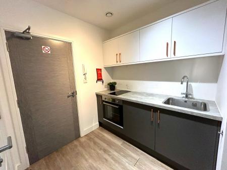 0 bedroom Studio flat to let in Lower Albert Street, Central, Exeter, EX1