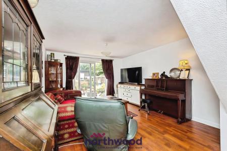 2 bedroom Terraced House for sale in Stokes Mead, Woodbury, EX5