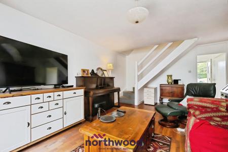 2 bedroom Terraced House for sale in Stokes Mead, Woodbury, EX5