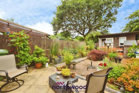 2 bedroom Terraced House for sale in Stokes Mead, Woodbury, EX5