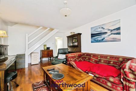 2 bedroom Terraced House for sale in Stokes Mead, Woodbury, EX5