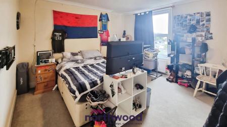 5 bedroom Terraced House for sale in Hatfield Road, Torquay, TQ1