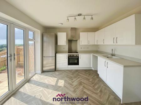 3 bedroom Semi-detached house to let in Farley Grove, West Clyst, Exeter, EX1