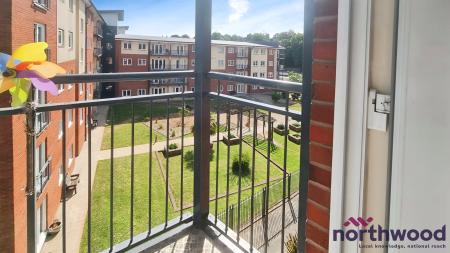 0 bedroom Studio flat to let in New North Road, Central, Exeter, EX4