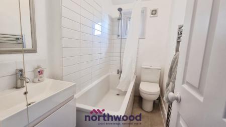 3 bedroom Terraced House to let in Old Vicarage Road, St Thomas, Exeter, EX2