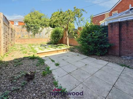 3 bedroom Terraced House for sale in Buddle Lane, St Thomas, Exeter, EX4