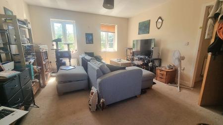 2 bedroom Flat for sale in Liberty Way, Exeter, EX2