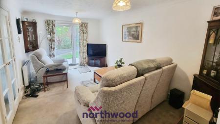 2 bedroom Flat for sale in Mowbray Court, Heavitree, Exeter, EX2