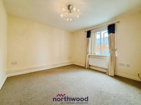 2 bedroom Flat to let in Heraldry Way, Kings Heath, Exeter, EX2