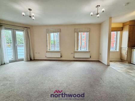 2 bedroom Flat to let in Heraldry Way, Kings Heath, Exeter, EX2