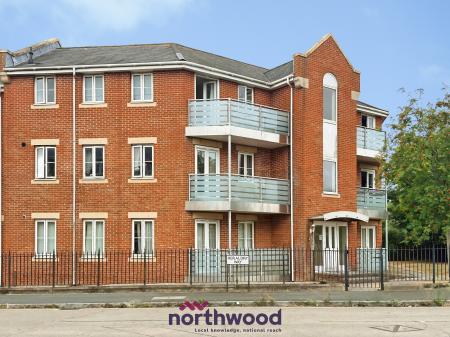 2 bedroom Flat to let in Heraldry Way, Kings Heath, Exeter, EX2