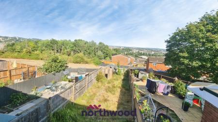 2 bedroom Terraced House for sale in Addison Close, Redhills, Exeter, EX4