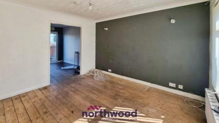2 bedroom Terraced House for sale in Addison Close, Redhills, Exeter, EX4