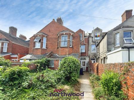 5 bedroom Terraced House for sale in Mount Pleasant Road, Exeter, EX4
