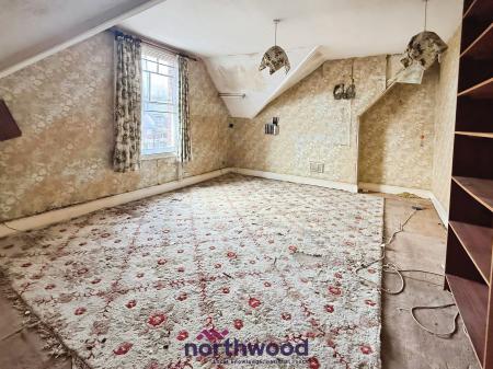5 bedroom Terraced House for sale in Mount Pleasant Road, Exeter, EX4