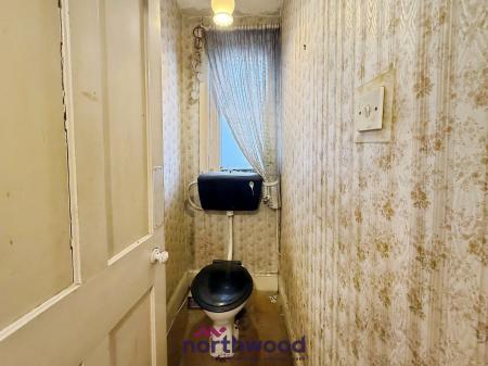 5 bedroom Terraced House for sale in Mount Pleasant Road, Exeter, EX4