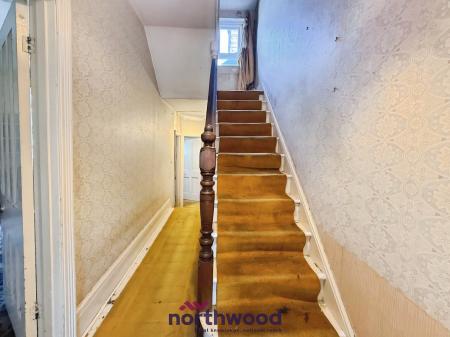 5 bedroom Terraced House for sale in Mount Pleasant Road, Exeter, EX4