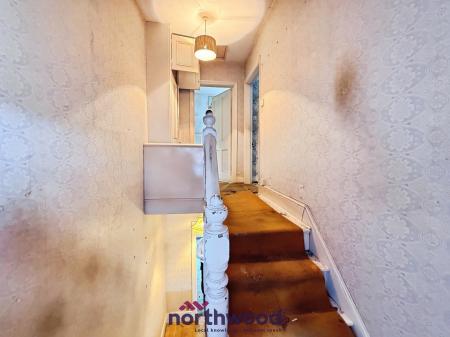 5 bedroom Terraced House for sale in Mount Pleasant Road, Exeter, EX4