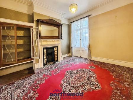 5 bedroom Terraced House for sale in Mount Pleasant Road, Exeter, EX4