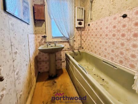 5 bedroom Terraced House for sale in Mount Pleasant Road, Exeter, EX4
