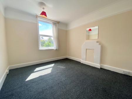 3 bedroom Maisonette to let in Pinhoe Road, Exeter, EX4