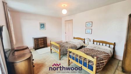 2 bedroom Terraced House for sale in High Street Ide, Ide, EX2