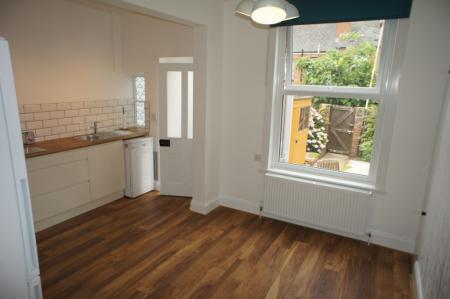 2 bedroom Terraced House to let in Stuart Road, Heavitree, Exeter, EX1
