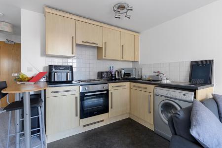 1 bedroom Studio flat to let in New North Road, Central, Exeter, EX4