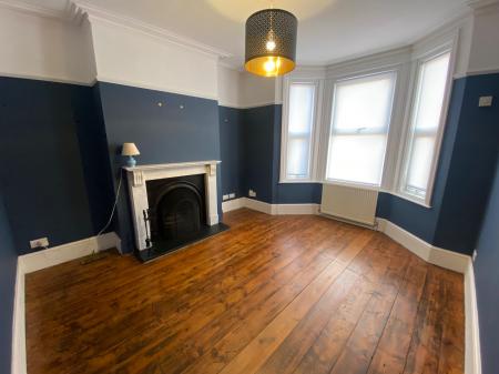 3 bedroom Terraced House to let in Park Road, Exeter, EX1