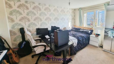 4 bedroom Semi-detached house for sale in Tillhouse Road, Cranbrook, EX5