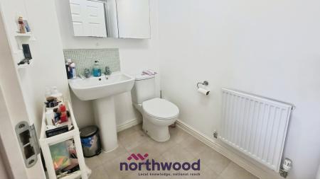 4 bedroom Semi-detached house for sale in Tillhouse Road, Cranbrook, EX5