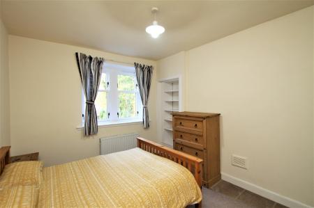 3 bedroom Semi-detached house for sale in Peathill Terrace, Bonnybridge, FK4