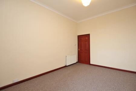 3 bedroom Flat for sale in Broad Street, Denny, FK6