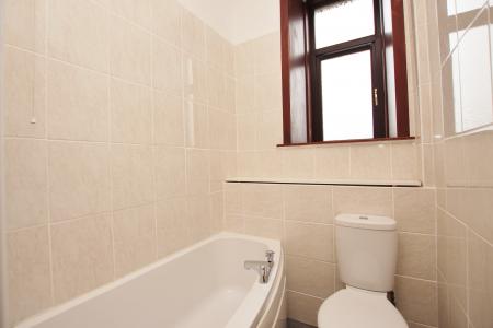 3 bedroom Flat for sale in Broad Street, Denny, FK6