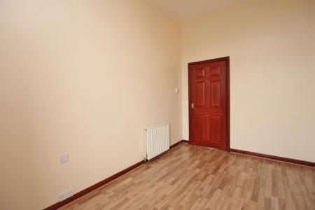 3 bedroom Flat for sale in Broad Street, Denny, FK6
