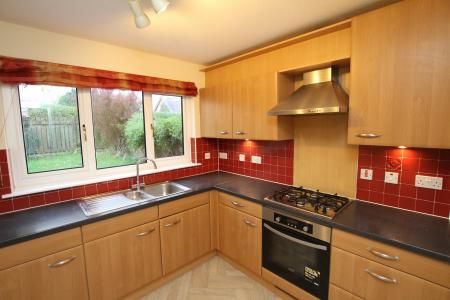 4 bedroom Detached house for sale in Fowler Crescent, Denny, FK6