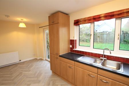 4 bedroom Detached house for sale in Fowler Crescent, Denny, FK6