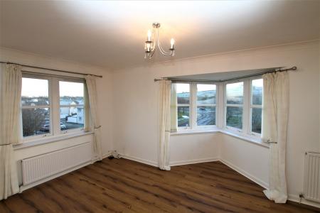 2 bedroom Flat for sale in Hillside Grove, Boness, EH51